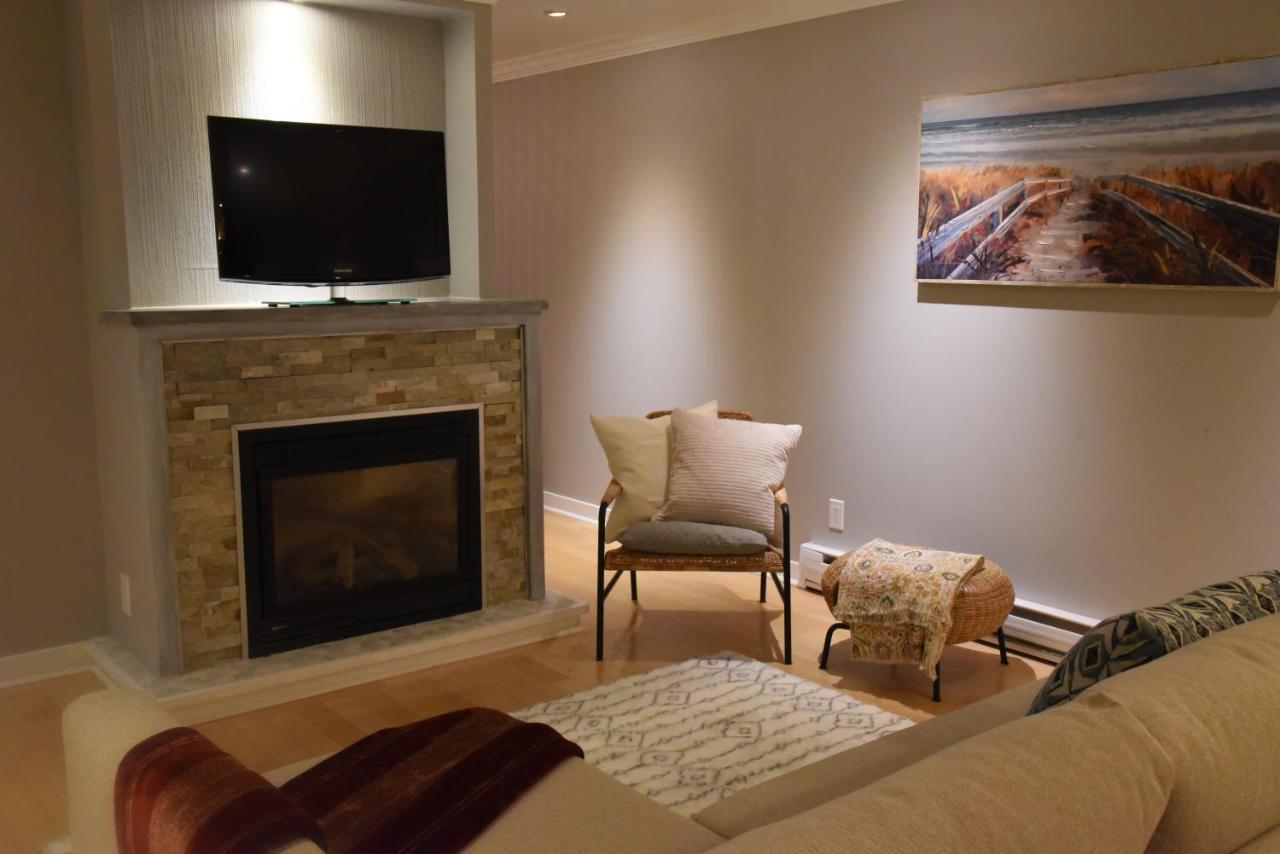 Les Chambres Roses เวสต์ เคโลว์นา ภายนอก รูปภาพ